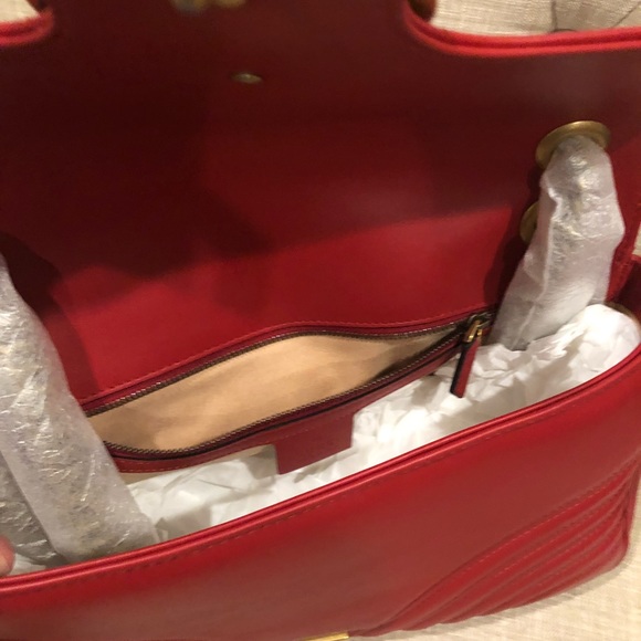 New Gucci marmont medium red shoulder bag - Picture 5 of 6